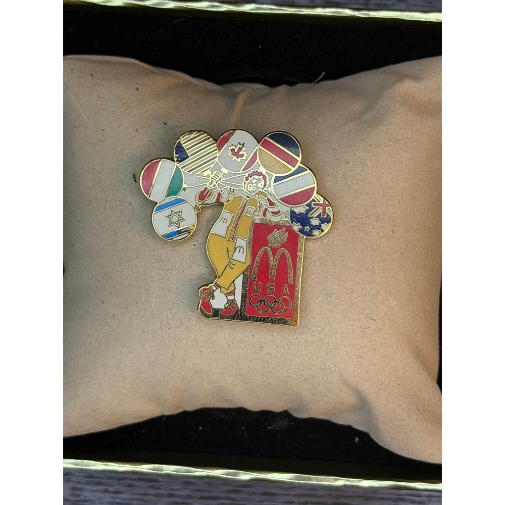 Vintage McDonalds Ronald McDonald Olympic Pin USA Flag Balloons Enamel Lapel Pin